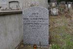 Ohel na cmentarzu żydowskim w Łodzi