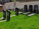 Cmentarz �ydowski w Poznaniu Jewish cemetery in Poznan