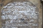 Macewa na cmentarzu �ydowskim w Rozprzy
