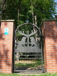 wej�cie na cmentarz �ydowski w Wilamowicach